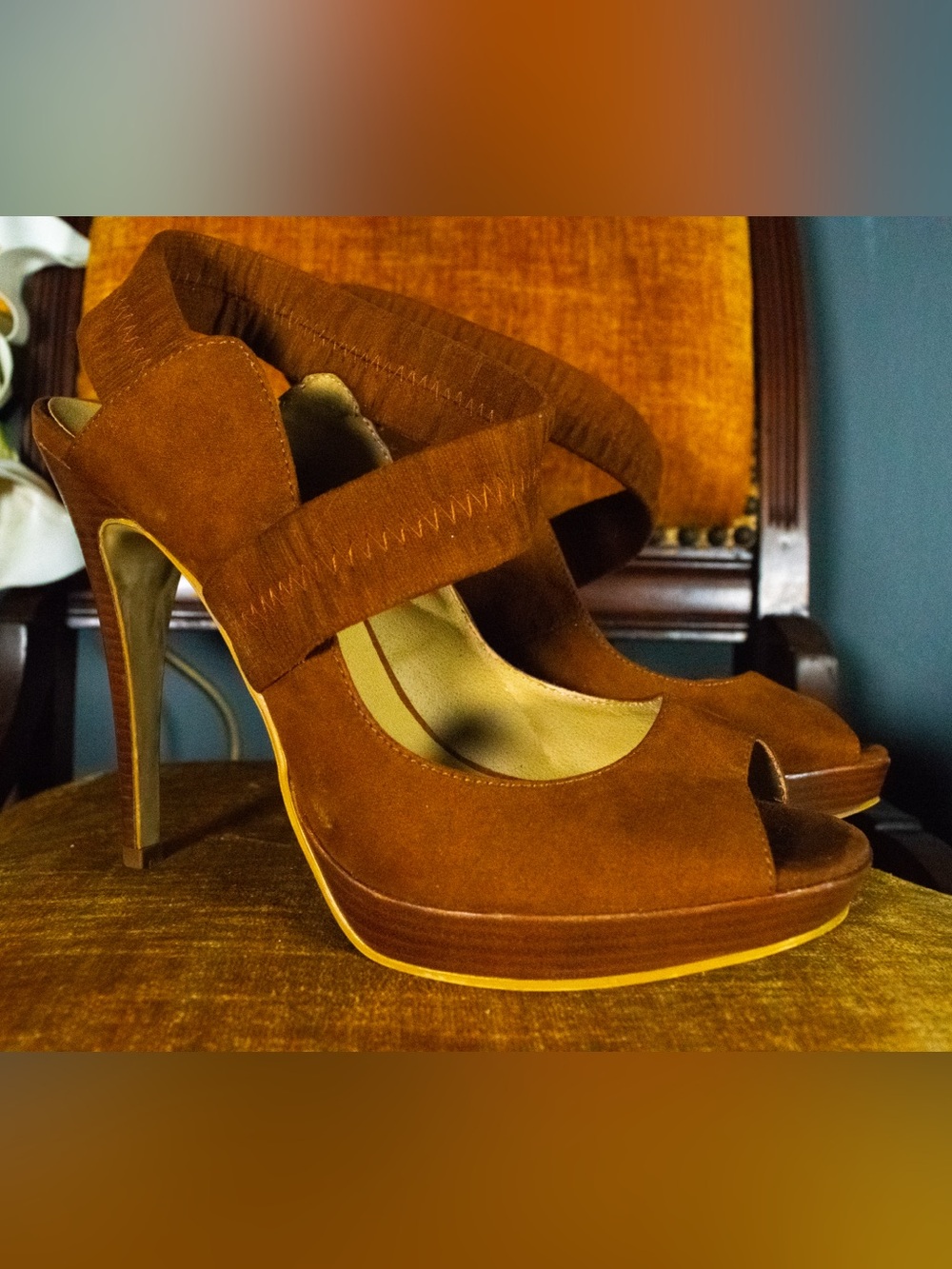 SIZE 9 Suede Levity High Heel Mary Jane Pump